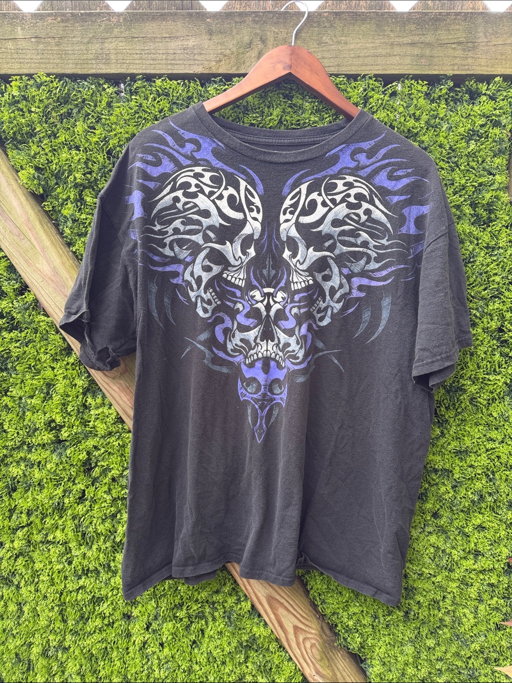Y2K Liquid Blue Black Tribal Skulls Tee XXL